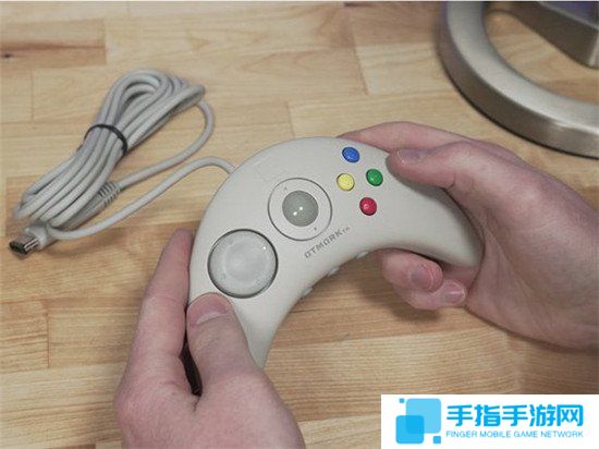 蘋果1996年曾推出游戲主機Pippin 銷量4.2萬臺