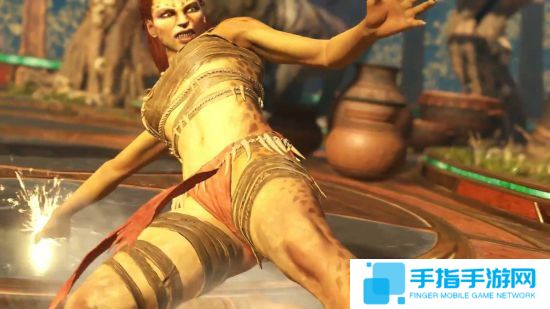 《不義聯(lián)盟2》性感豹女預(yù)告 神奇女俠細腰被踩斷