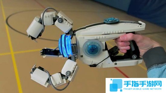 玩家打造《守望先鋒》秩序之光武器 素材竟是樂高玩具